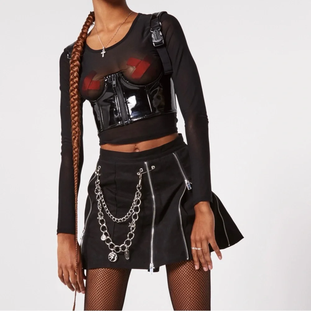 Black skirt - Picture 2 of 2
